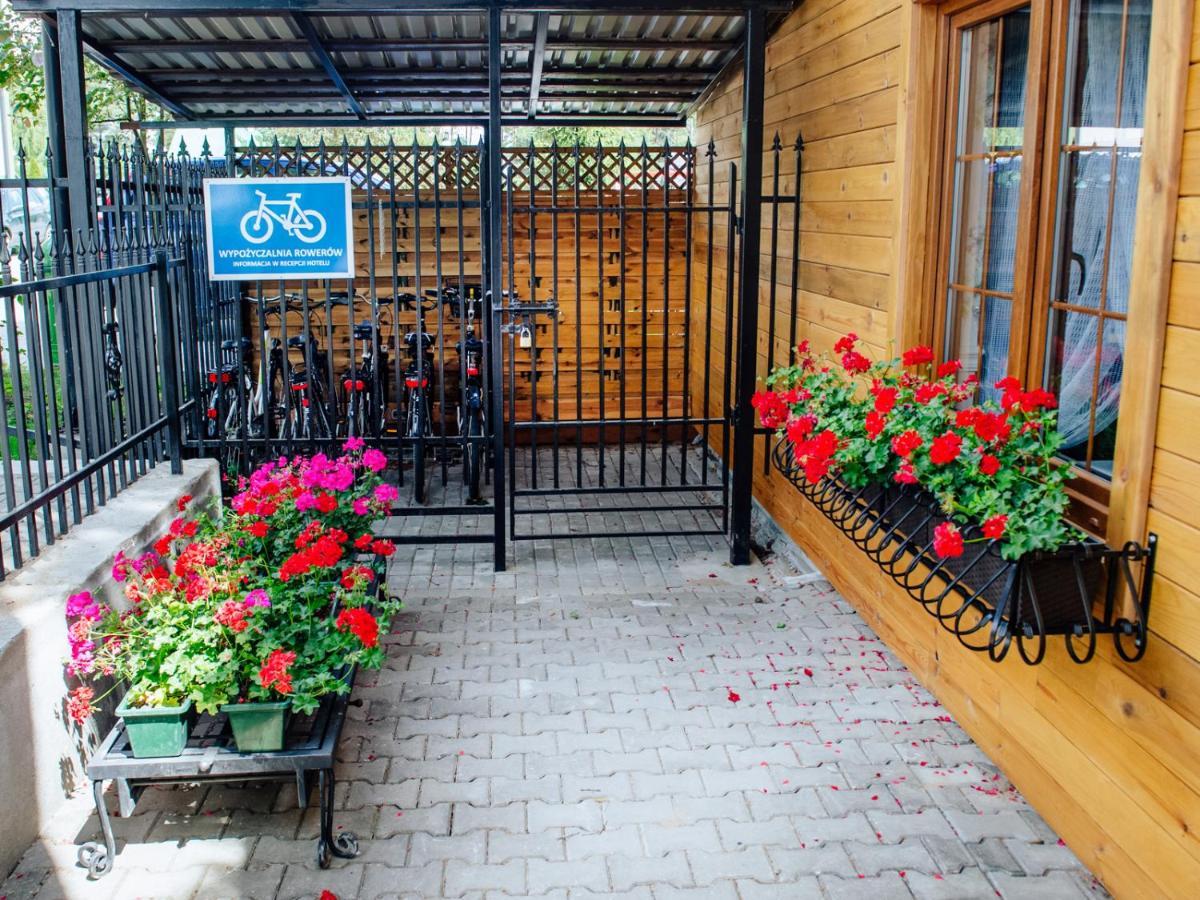 Dwor Czarneckiego Otel Porosły Dış mekan fotoğraf